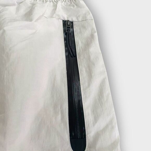Nike Tech Essentials Lined Commuter Pants Phantom Mens size Small DQ4343-030 New - Picture 6 of 11